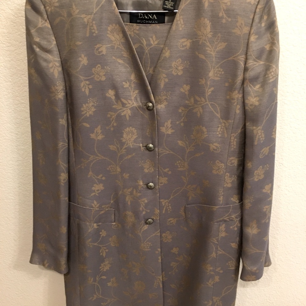 NWOT Dana Buchman Suit